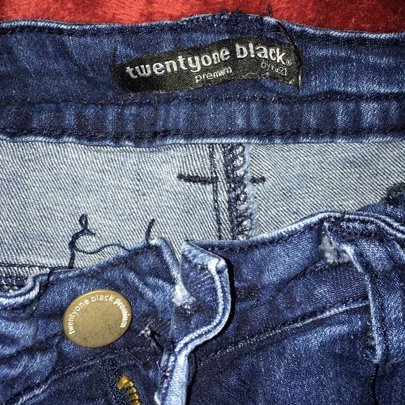 Rue21 Low Rise Jeggings - Picture 3 of 3